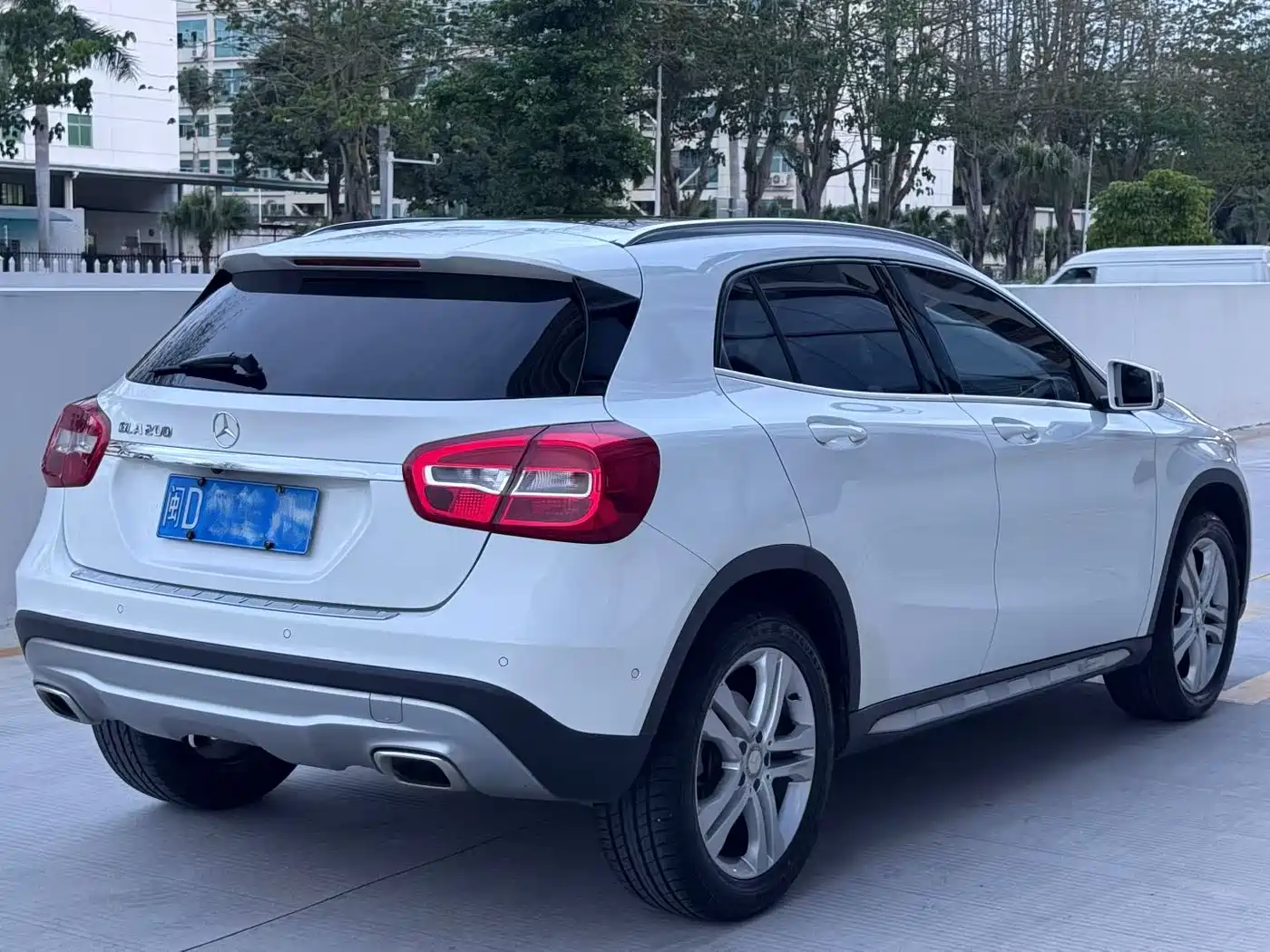 Mercedes-Benz GLA 2016 GLA 200 Dynamic фото 6