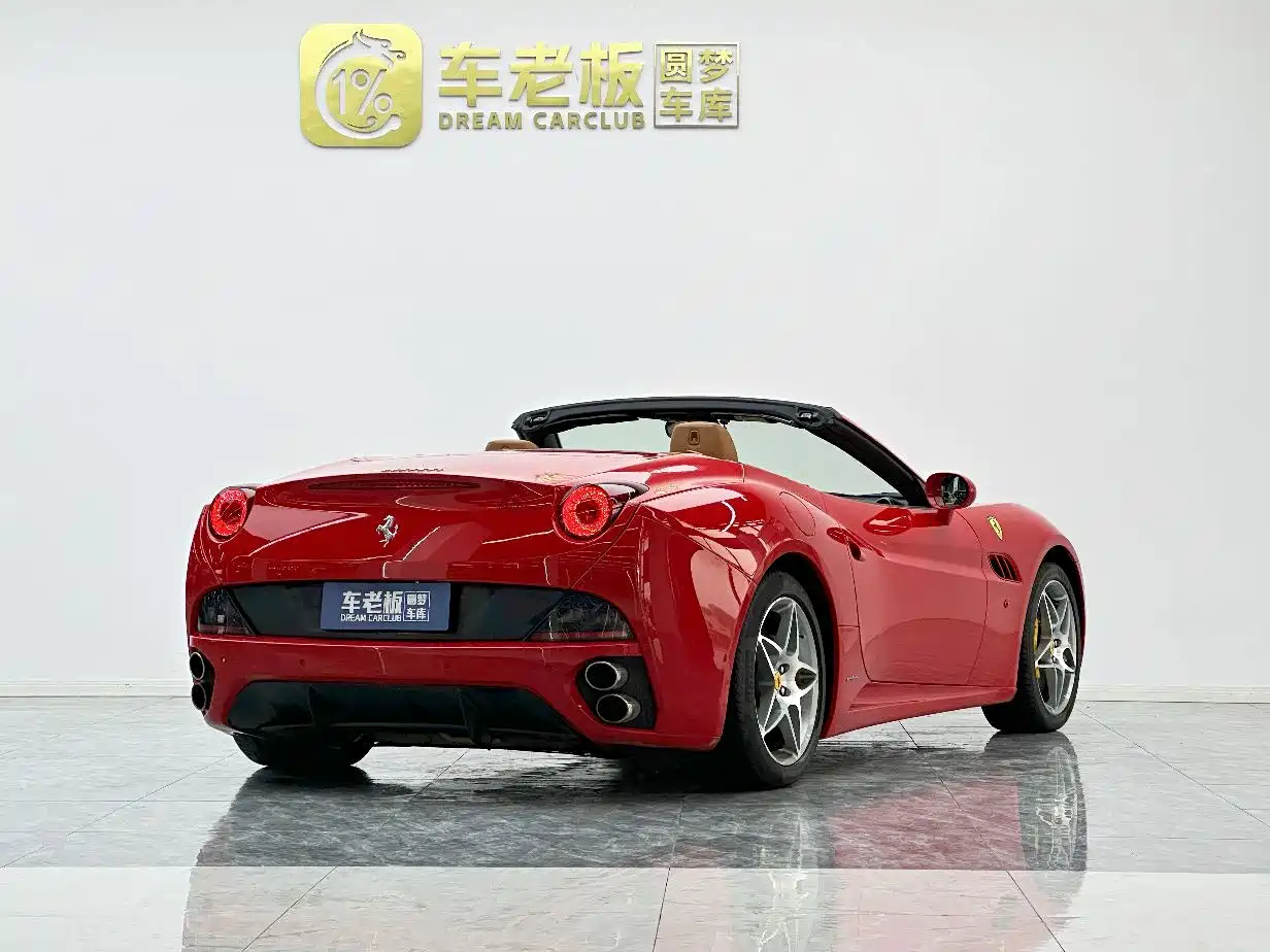 Ferrari California T 2012 2012 4.3L Standard