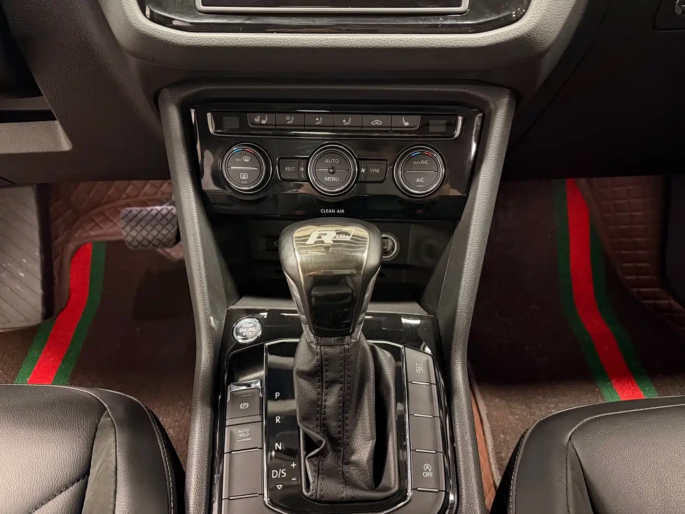 Volkswagen Tiguan L 2018 330TSI Automatic 2WD Luxury Edition фото 11