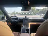 Фото 6 - NIO ES8