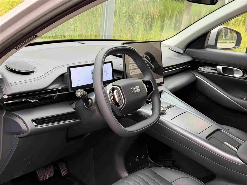 Geely Galaxy Galaxy E5 2026 2026 530km Voyager Edition