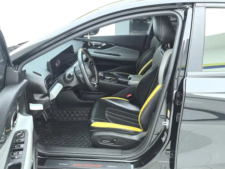 GAC Trumpchi Trumpchi Emkoo 2023 2023 270T DCT J15 Edition