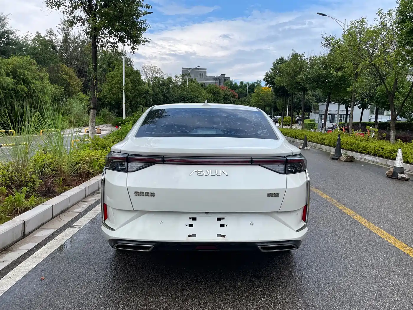 Фото 18 - Dongfeng Aeolus Yixuan
