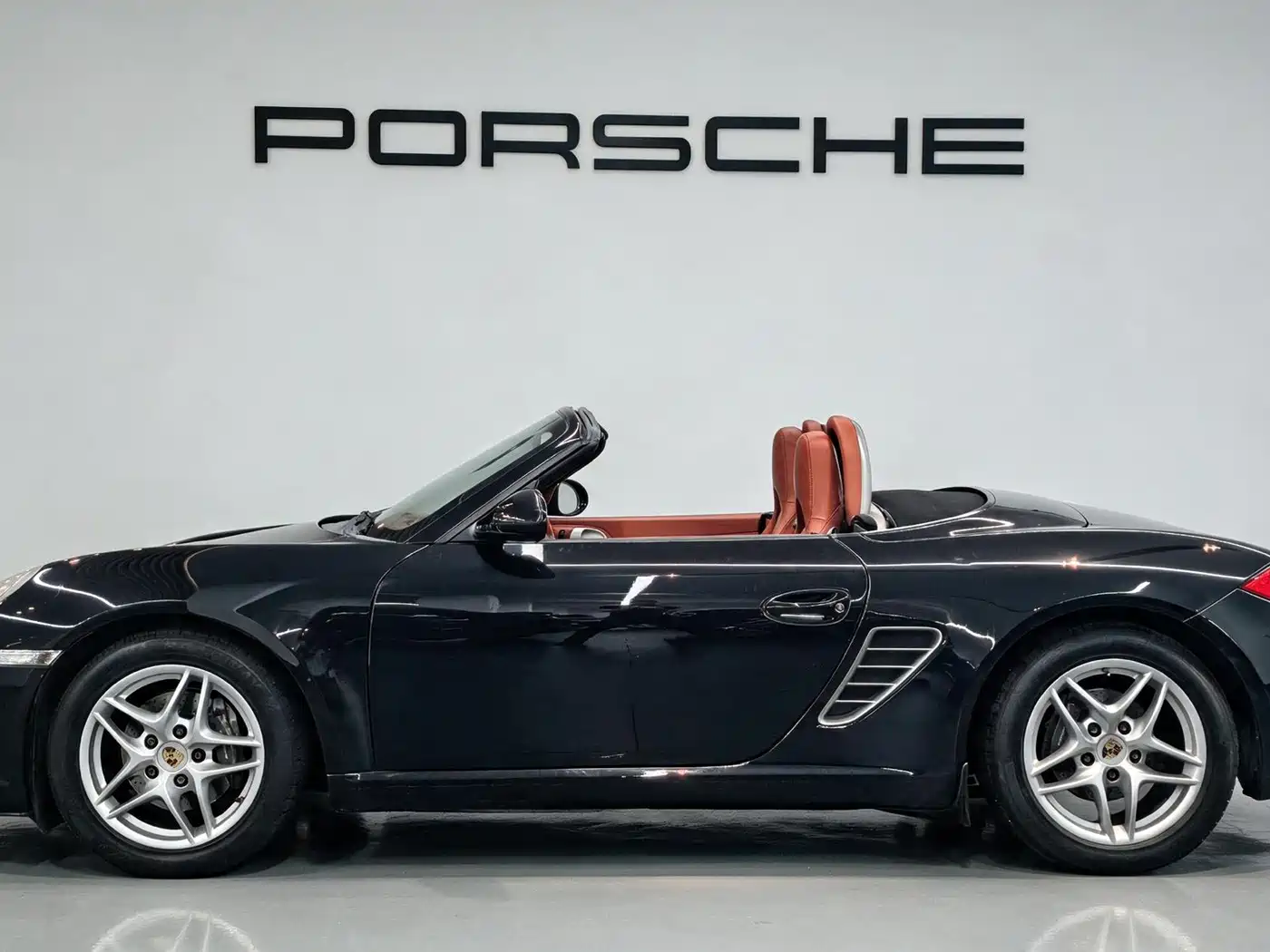 Porsche Boxster 2011 2011 Boxster Black Edition 2.9L