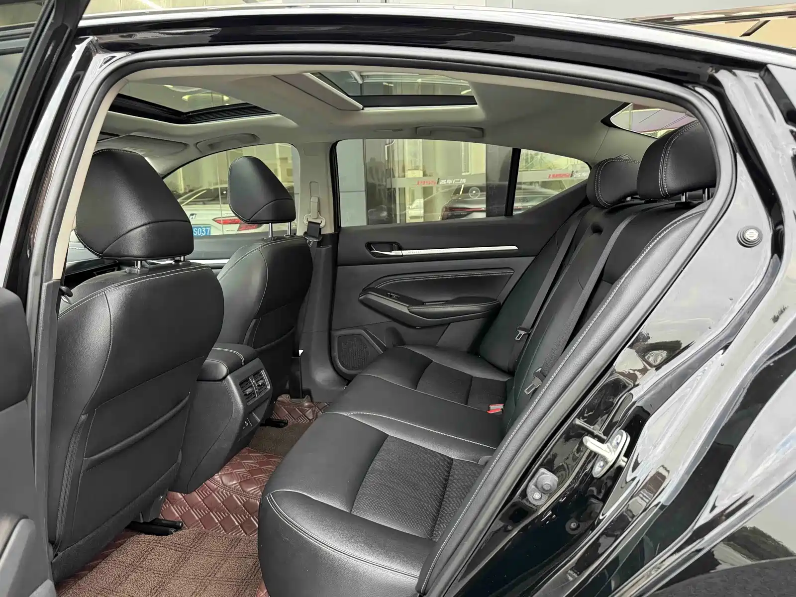 صورة 6 - Nissan Teana