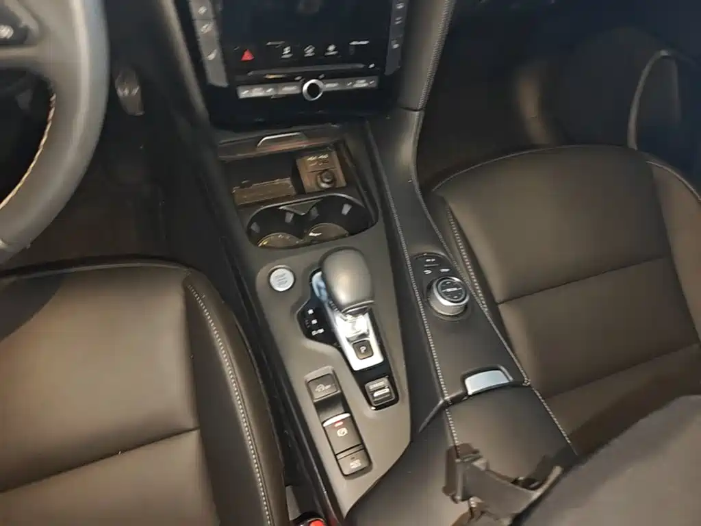 Photo 14 - Infiniti QX50