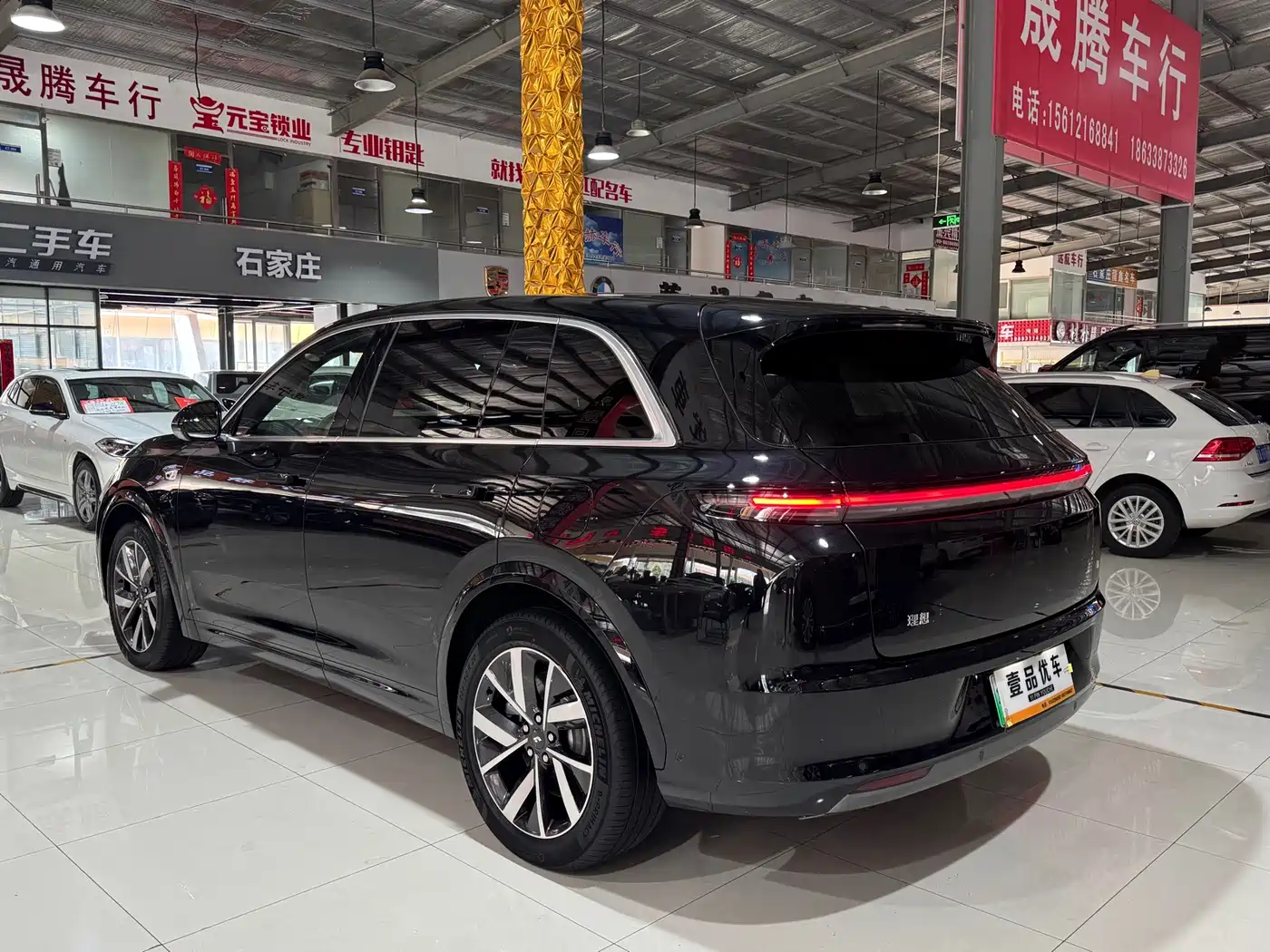 Фото 30 - Li Auto L7