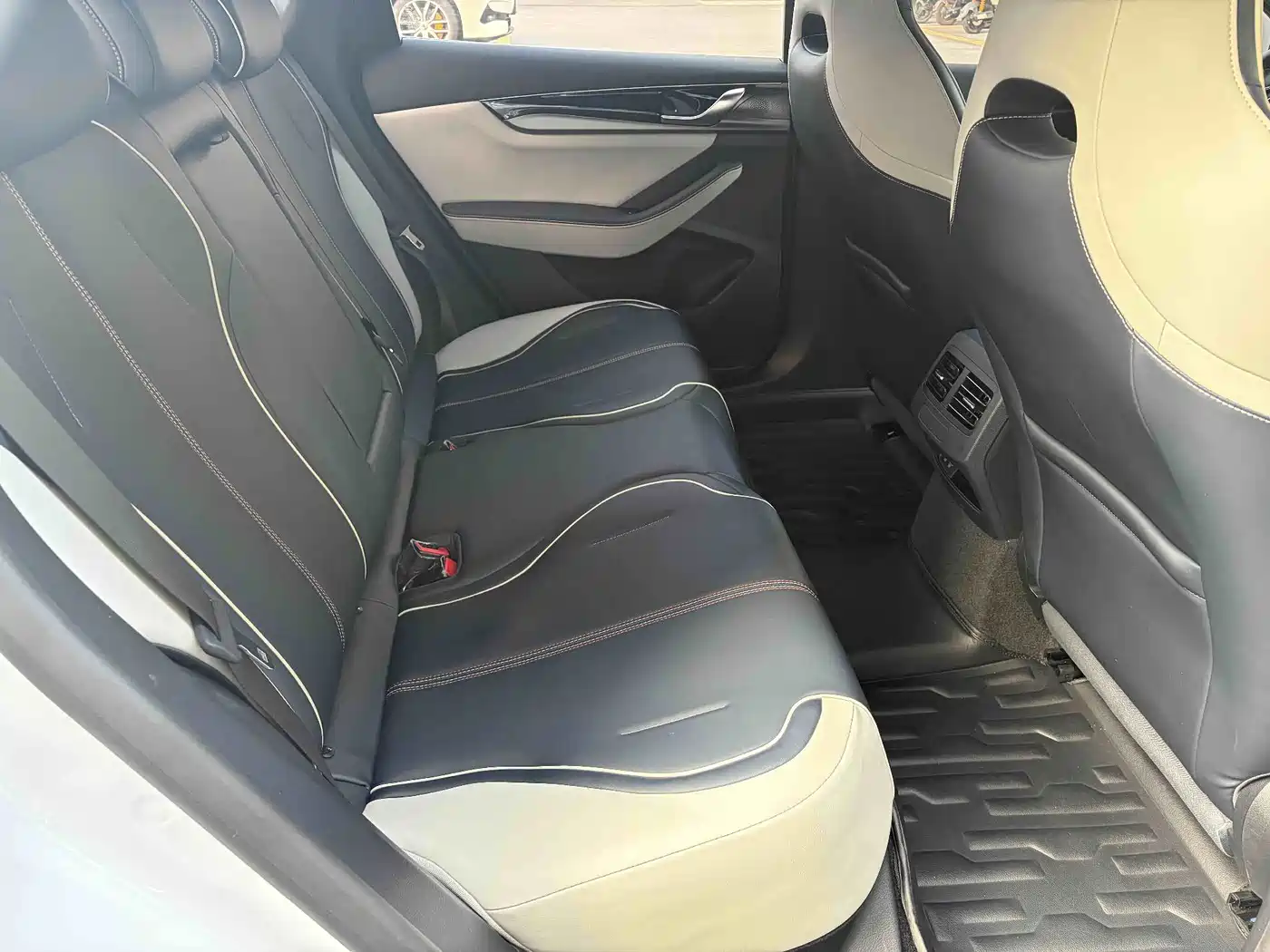 BYD Qin PLUS 2021 2021 EV 400KM Luxury Model