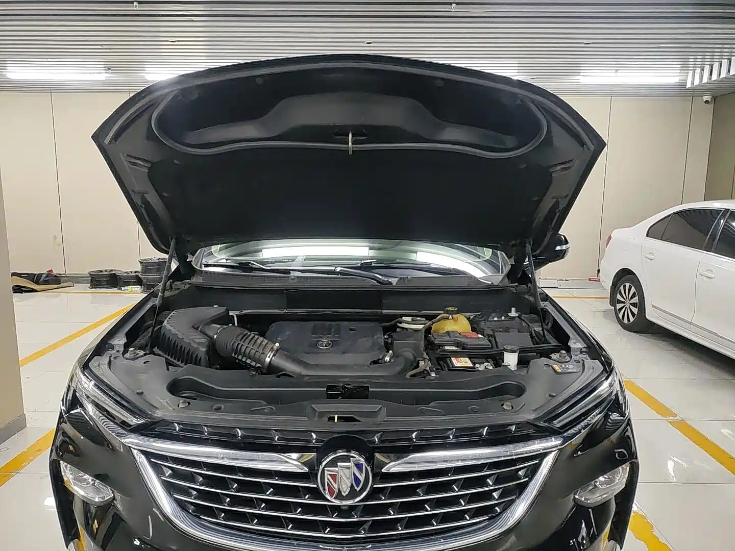 Фото 19 - Buick Enclave