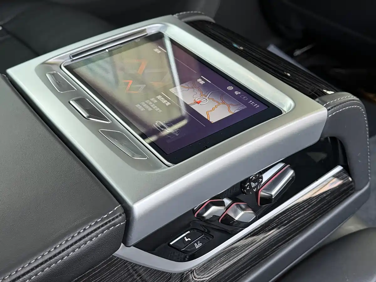 BMW 7 Series 2019 Facelift 730Li M Sport Package фото 27
