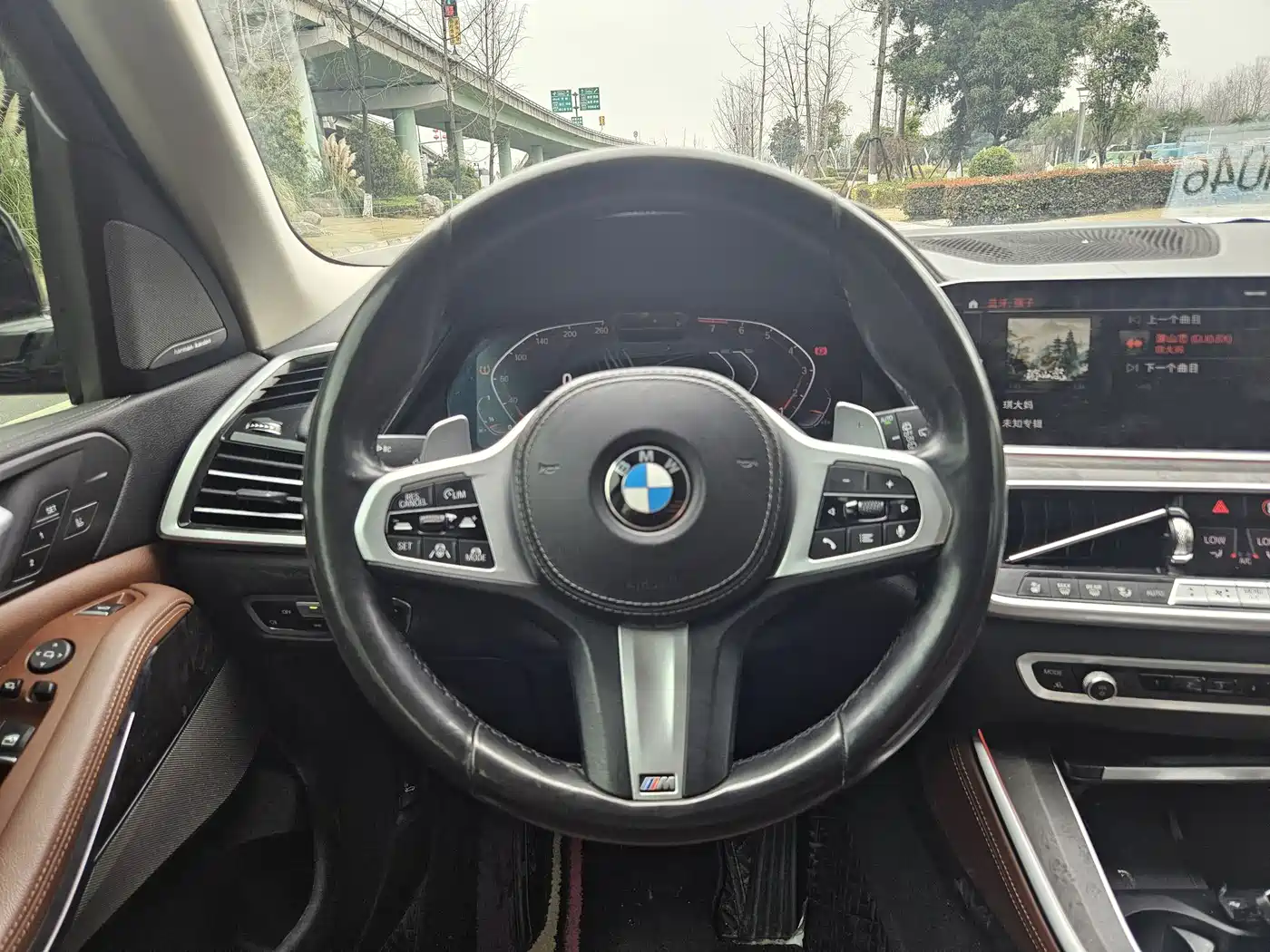BMW X5 (Import) 2022 xDrive40i Premium M Sport Package фото 10