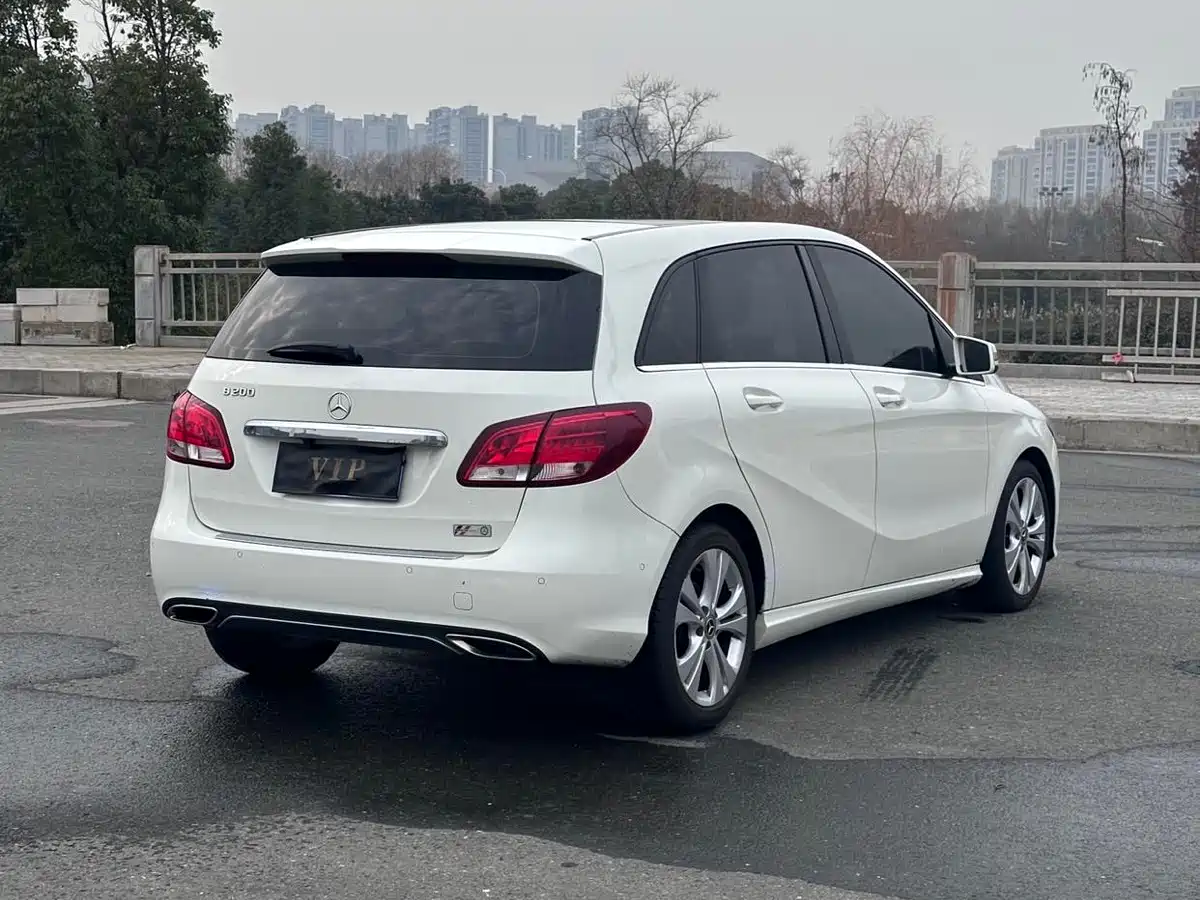 Mercedes-Benz B-Class 2017 B 200 Dynamic фото 7