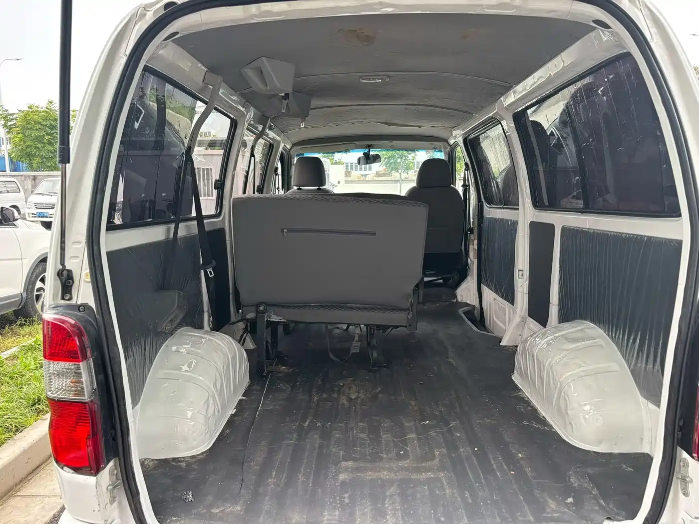 Jinbei Express 2020 2020 Model 2.0L Upgrade Edition China V Comfort Type 6 Seats V19