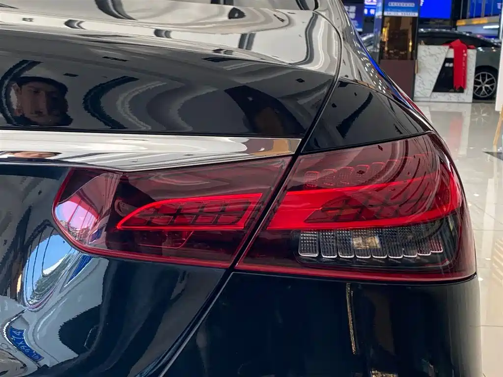 Mercedes-Benz E-Class 2022 Facelift E 300 L Sport Luxury Style фото 19