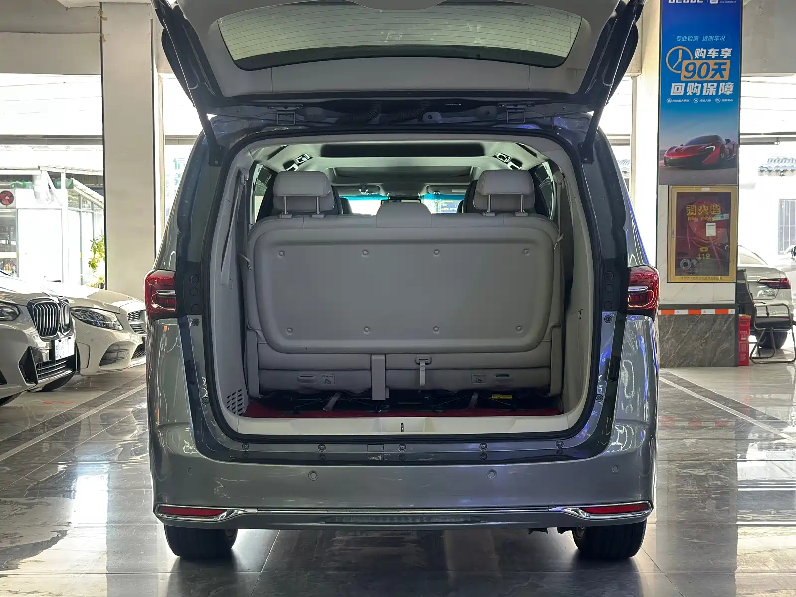 Фото 9 - Buick GL8