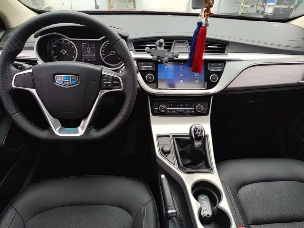 Photo 10 - Geely Emgrand GL