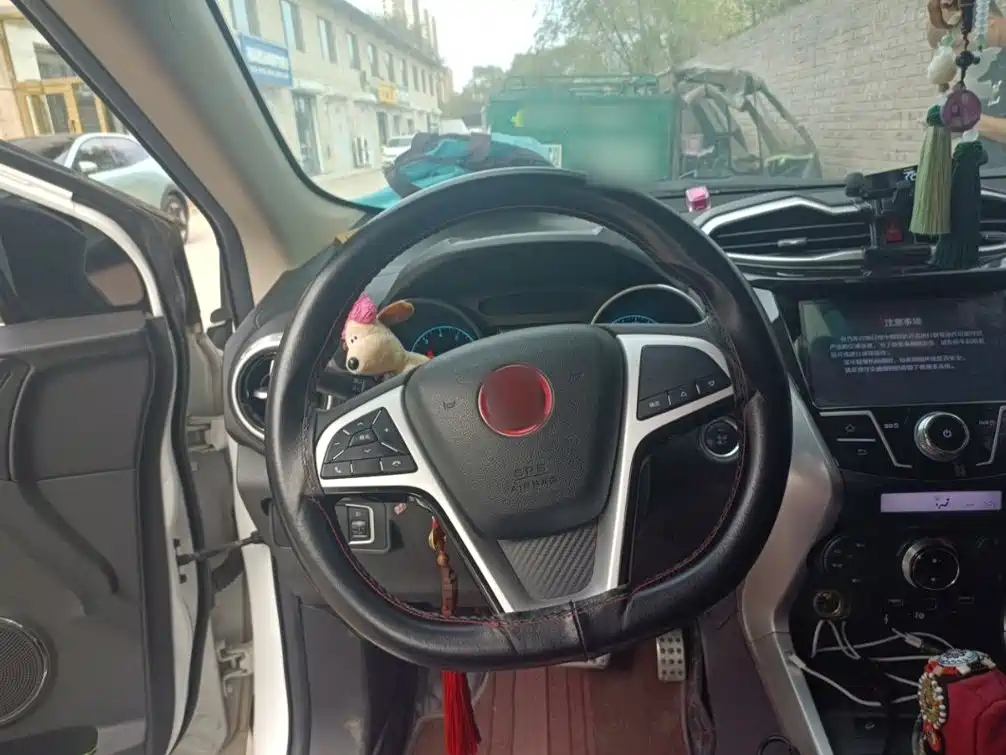 BYD Yuan 2018 2017 1.5L Auto Cool Fashion