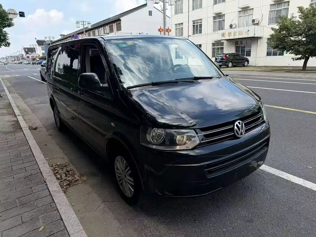 Volkswagen Caravelle 2015 2014 2.0TSI 4WD Comfort Edition