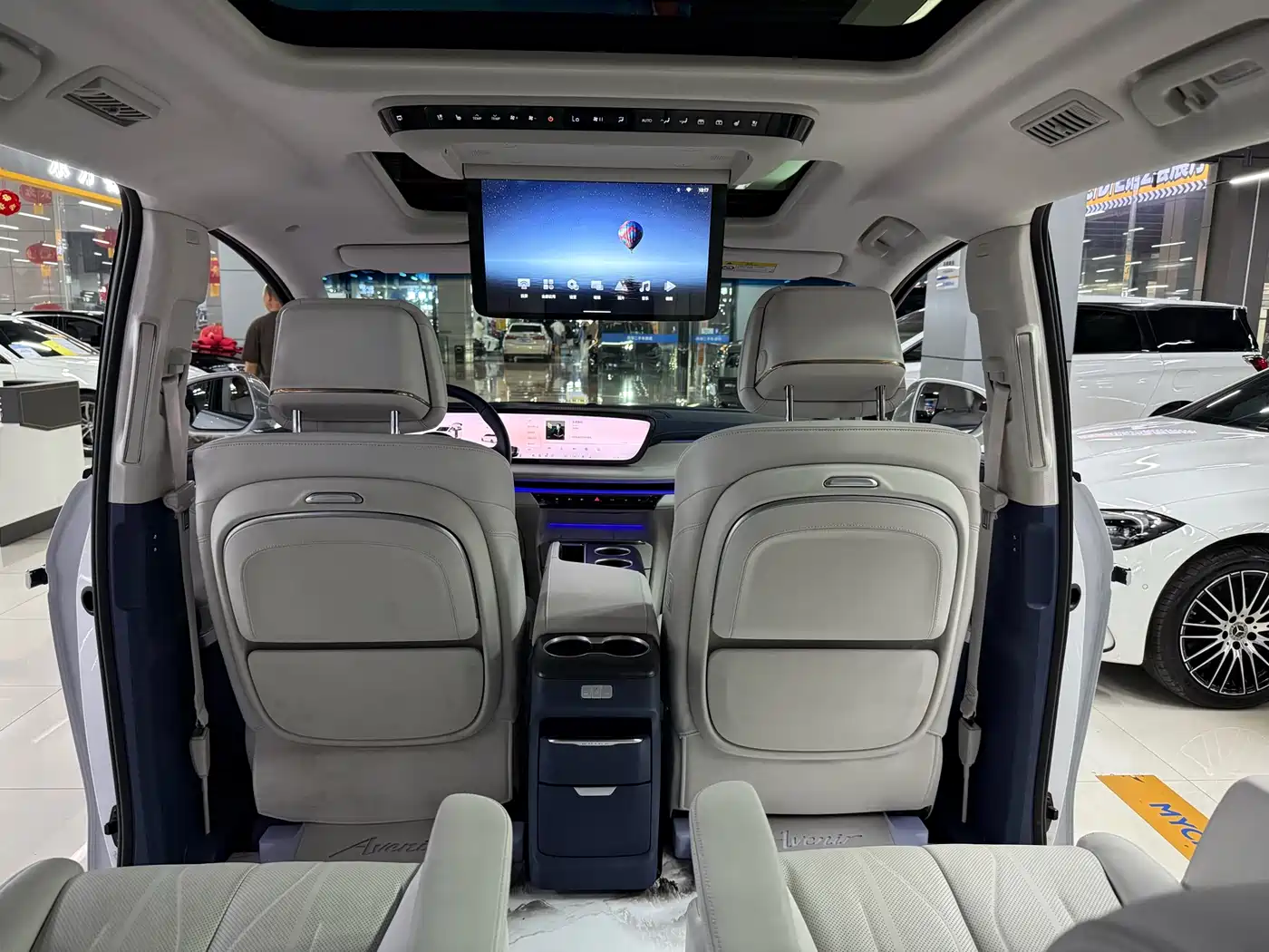 BUICK GL8 NEW ENERGY