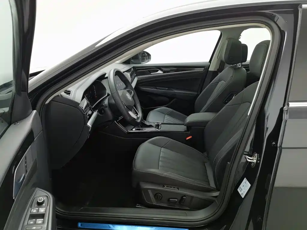 Volkswagen Passat 2026 2026 Outstanding Edition 330TSI Elite Version