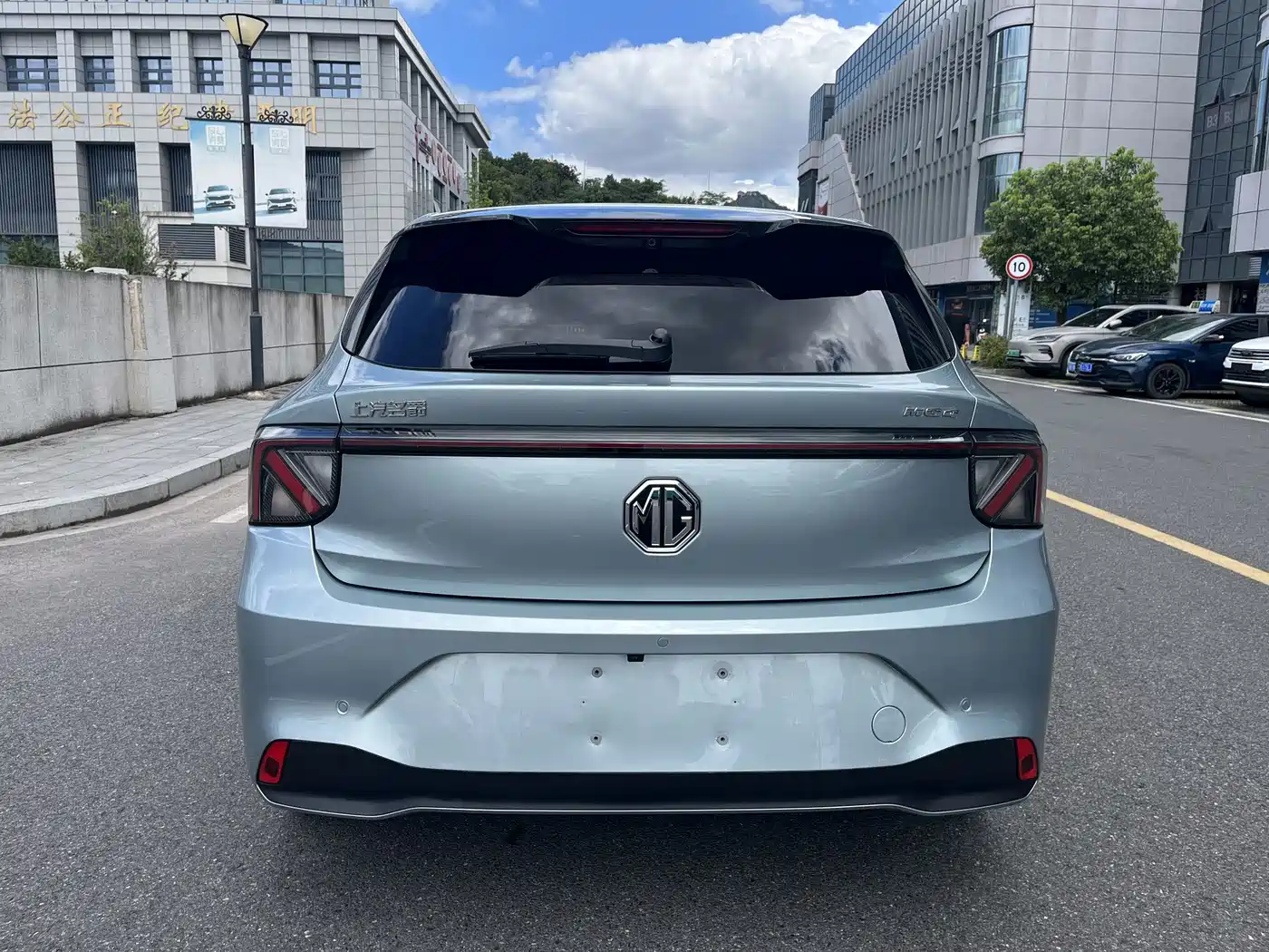 Фото 18 - MG MG4 EV