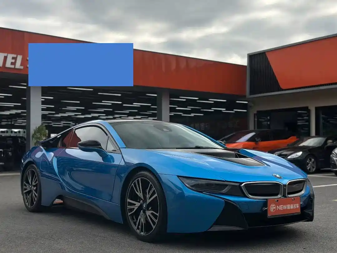 BMW i8 2015 2014 Standard