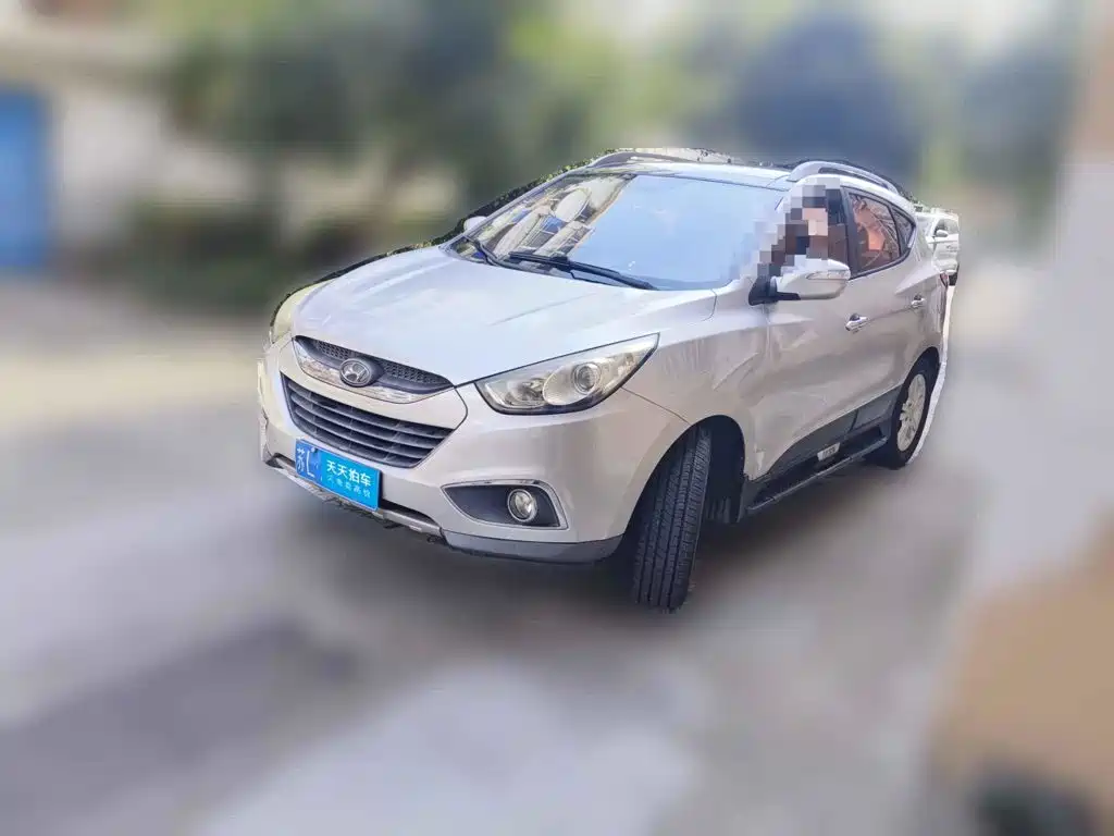 Hyundai Beijing Hyundai ix35 2010 — пригон из Китая