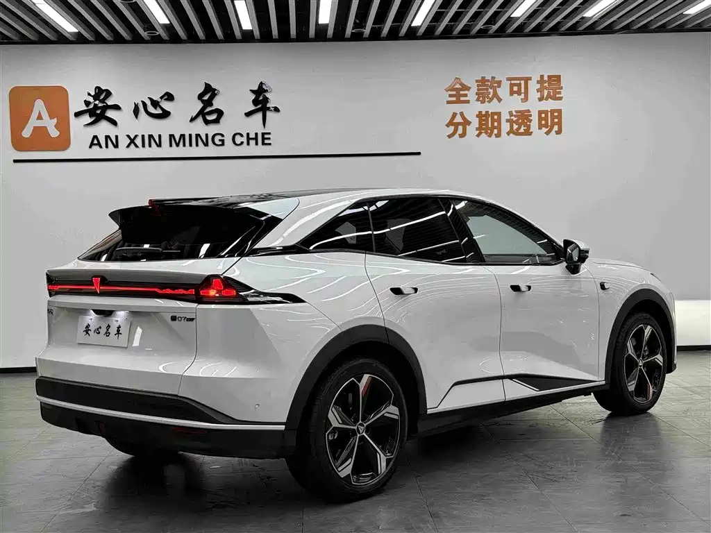 Фото 3 - Deepal S07