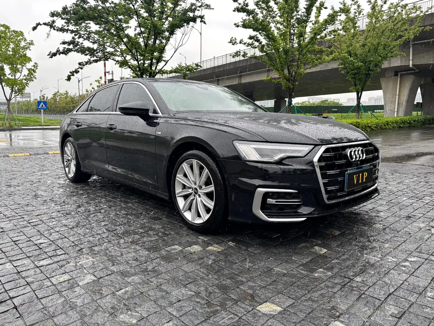 Audi A6L 2024 45 TFSI Premium Dynamic фото 3