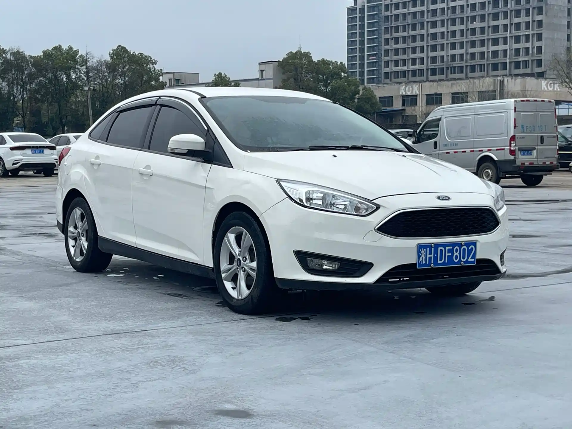 Фото 3 - Ford Focus