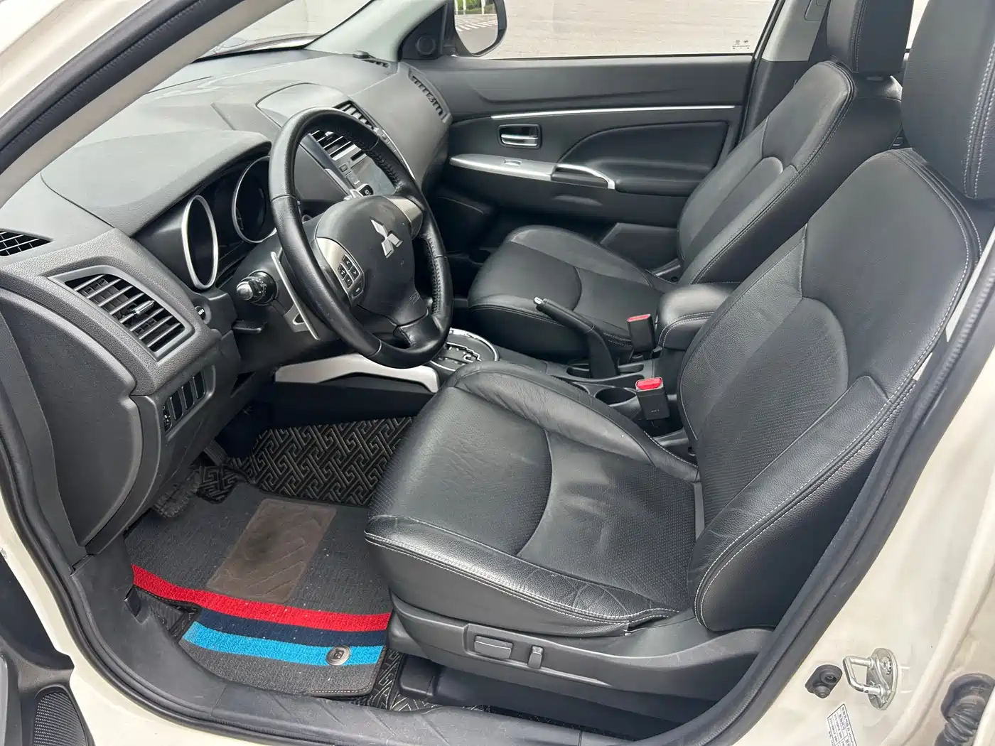 Mitsubishi ASX 2014 2013 2.0L CVT 2WD Luxury