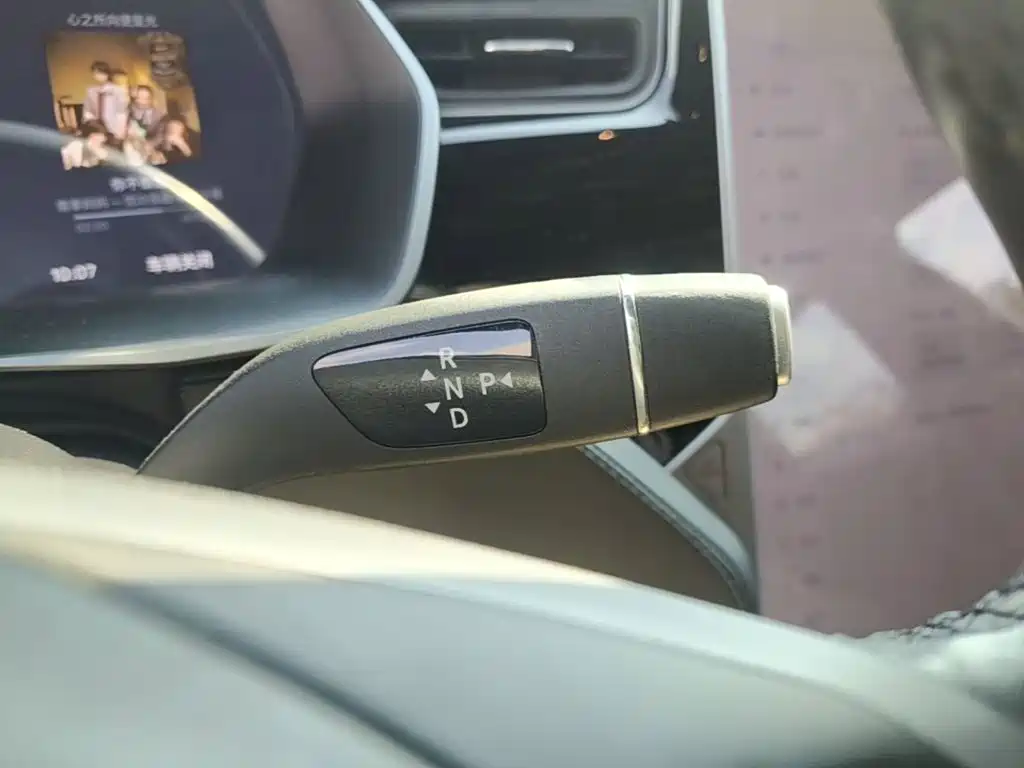 Фото 14 - Tesla Model S
