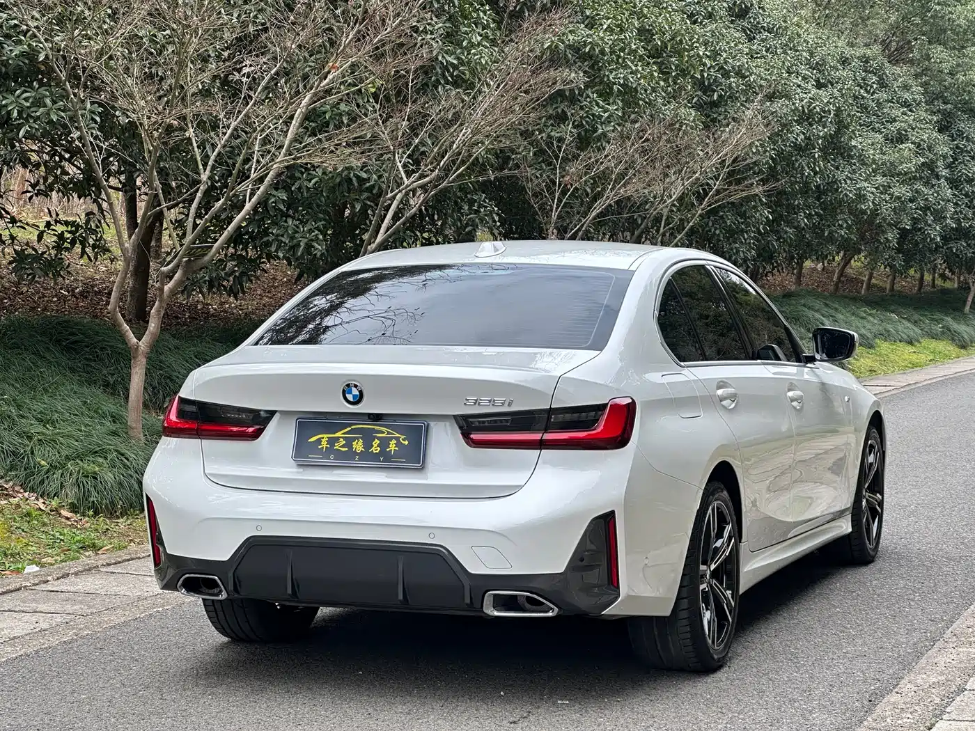 BMW 3 Series 2024 325i M Sport Package фото 16