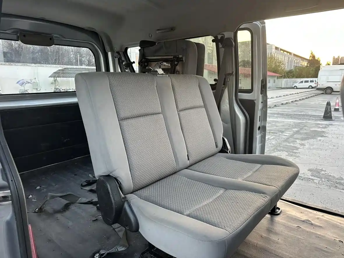 Jinbei Little Sea Lion X30 2021 2021 1.5L Wealth Passenger Van China VI SWC15M