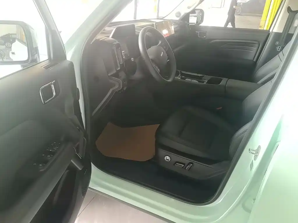 Haval Meng Long NEV 2025 2025 Model Base Version
