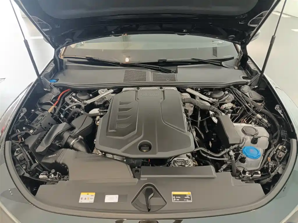 Audi A6L 2026 2026 Model 2.0T High Power Sport Edition