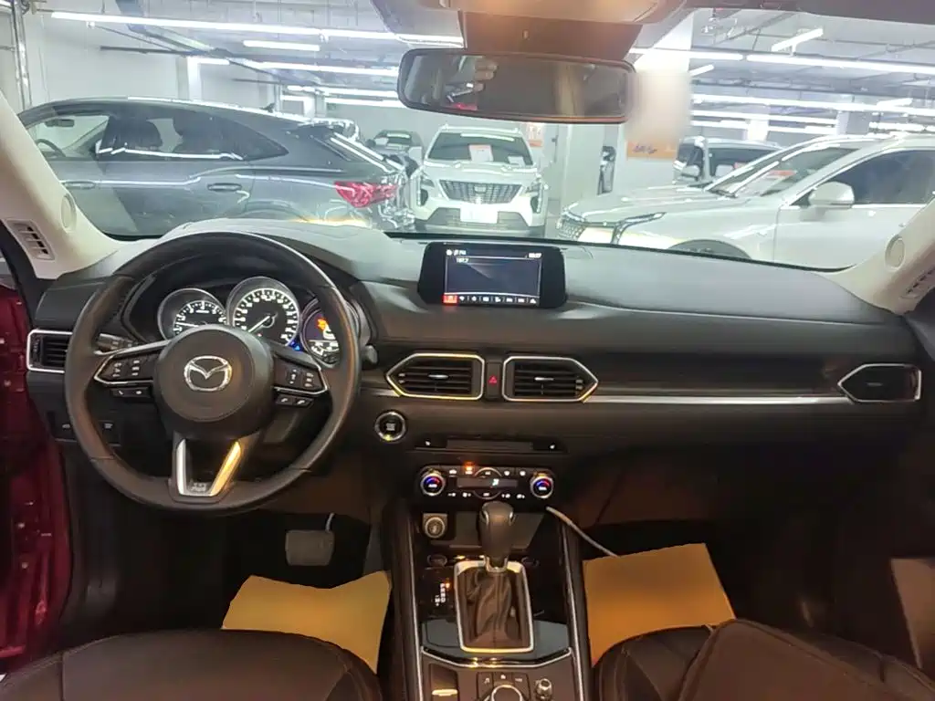 Фото 10 - Mazda CX-5