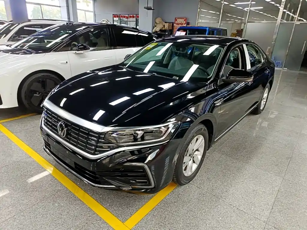 2025 Volkswagen Passat New Energy