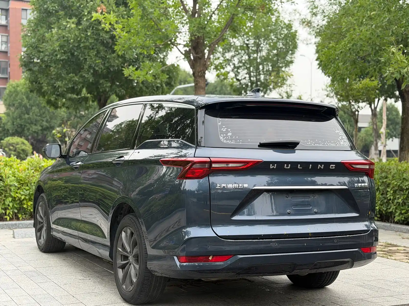 Photo 4 - Wuling Motors Wuling Victory