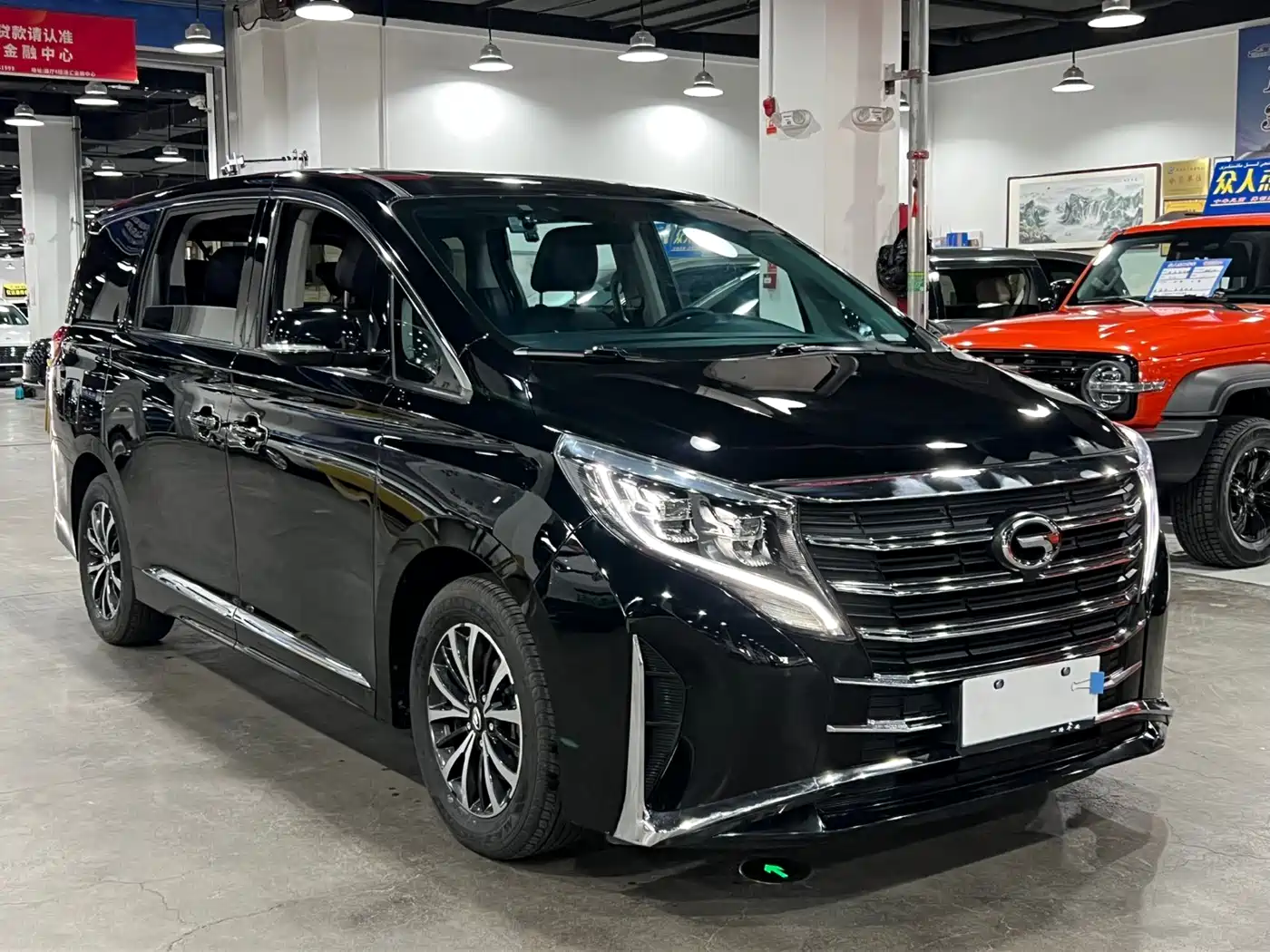 GAC Trumpchi Trumpchi M8 2024 Leadershow Series 390T Luxury Edition фото 2