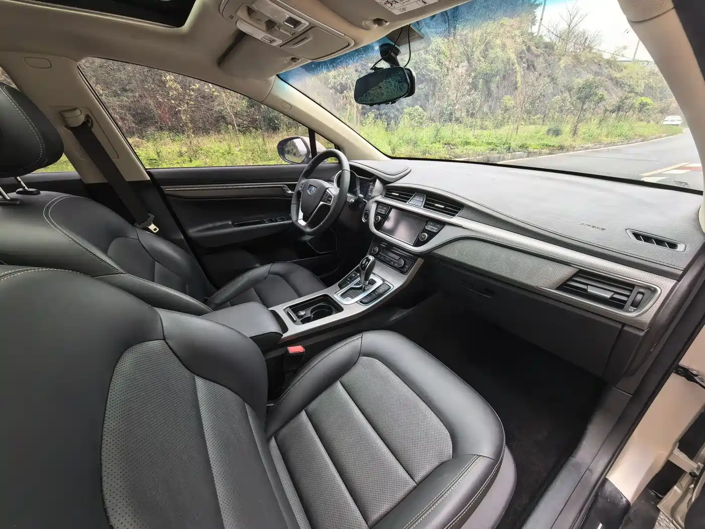 GEELY AUTOMOBILE EMGRAND GS