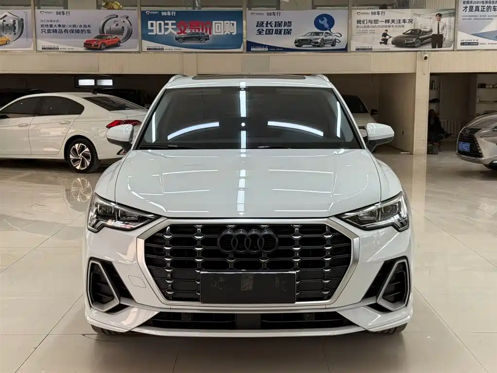 Audi Q3 2022 35 TFSI Fashion Dynamic фото 2