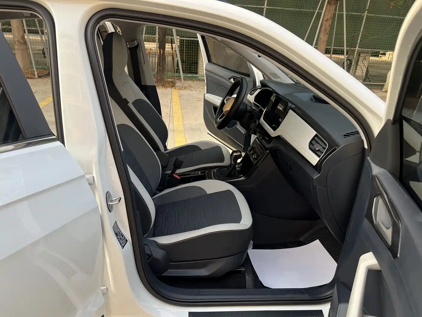 Volkswagen Tharu 2026 New Sharp 300TSI Aspiration Edition фото 9