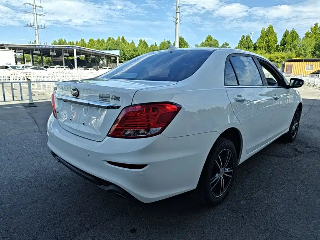 BYD Surui 2017 2016 1.5L Manual Elite
