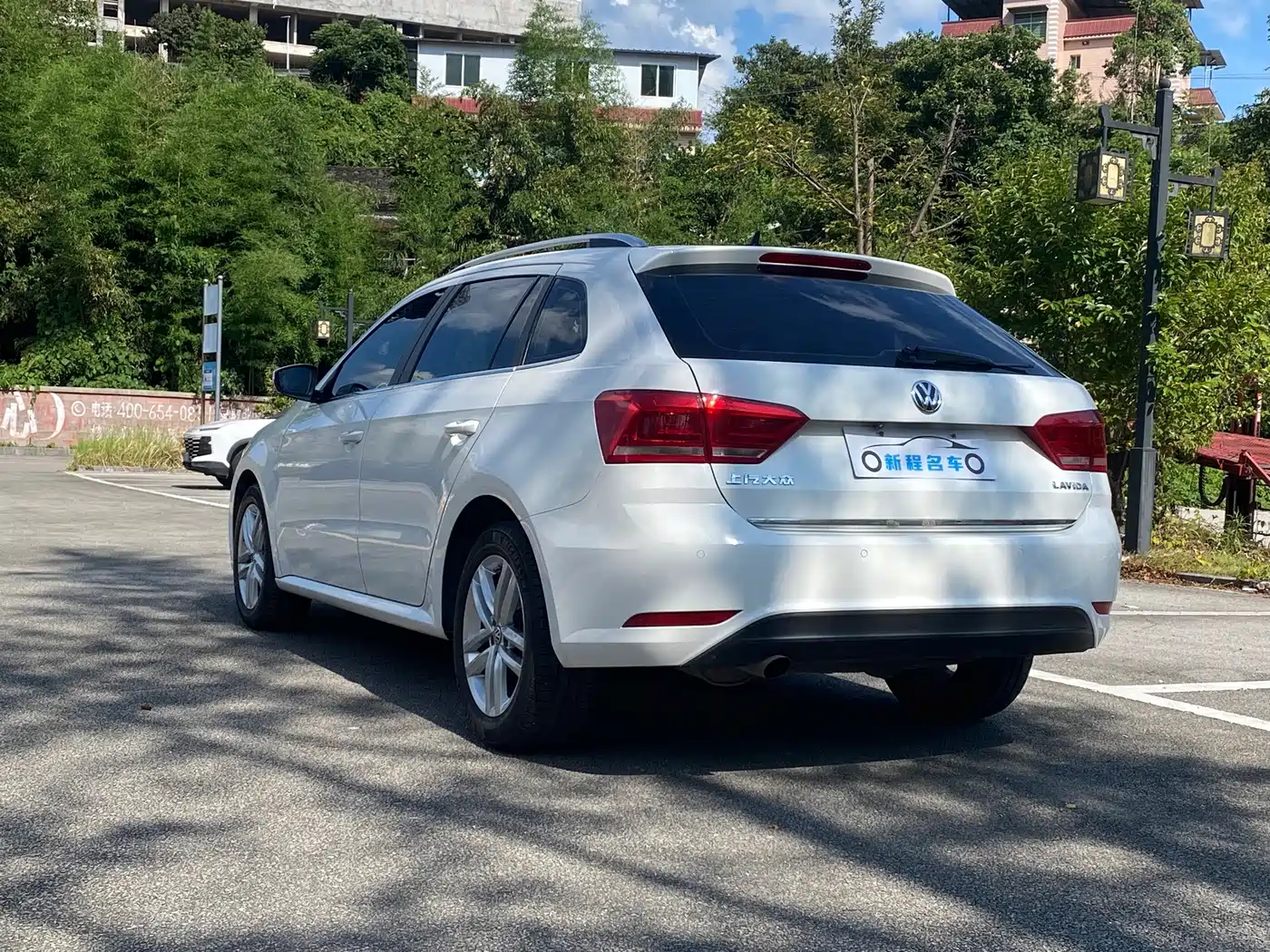 Photo 4 - Volkswagen Lavida Tour