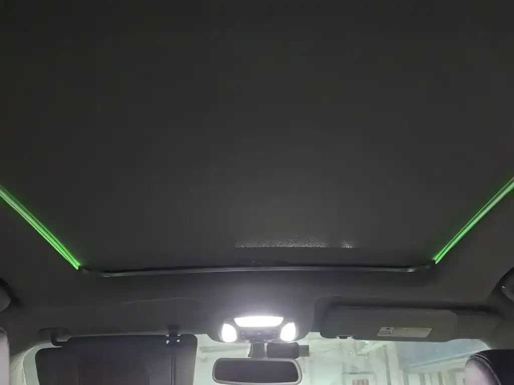 Zotye T800 2019 2018 2.0T Auto Premium Smart Connect 7-seater