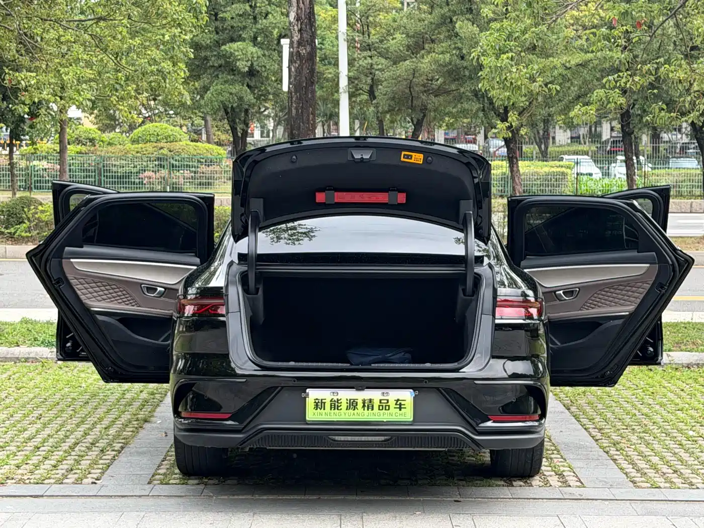 BYD HAN