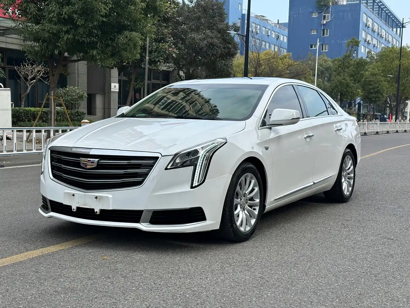 Cadillac XTS 2018 28T Technology