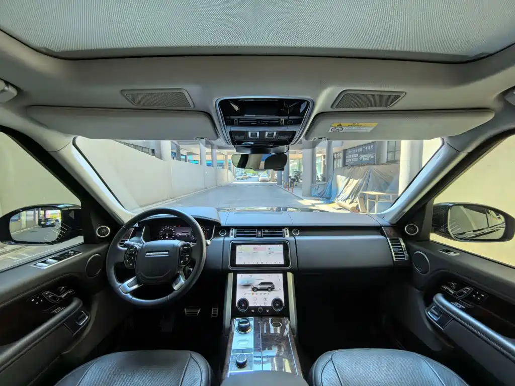 Фото 12 - Land Rover Range Rover