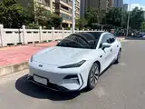 Фото 1 - Geely Galaxy Galaxy E8